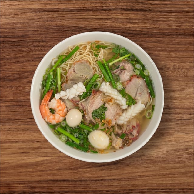 Rice Noodles and Egg Noodles.