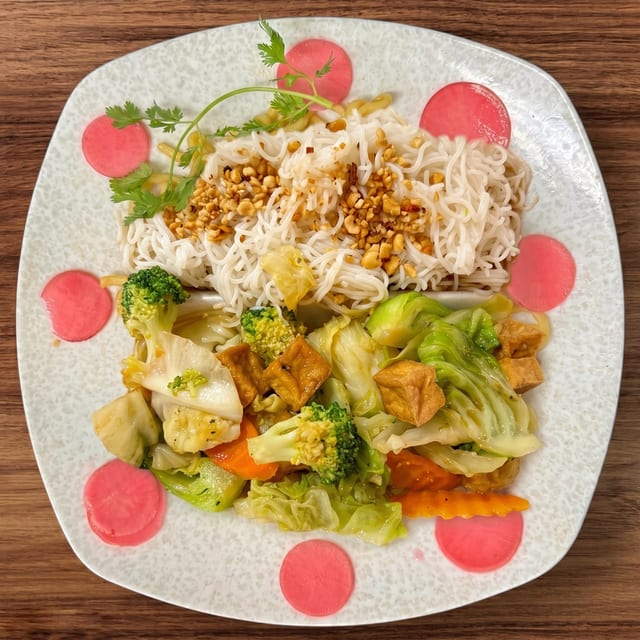 Vermicelli with Tofu & Vegetables.